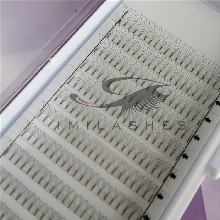 wholesale pre made fans eyelash extensions.jpg